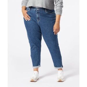 DENIZEN from Levi'sWomen's Plus Size
Mid-Rise Cropped Boyfriend Jeans